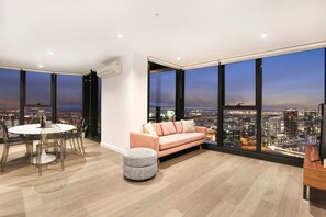 Interior entrance - Orange Stay At Melbourne Quarter (Docklands)