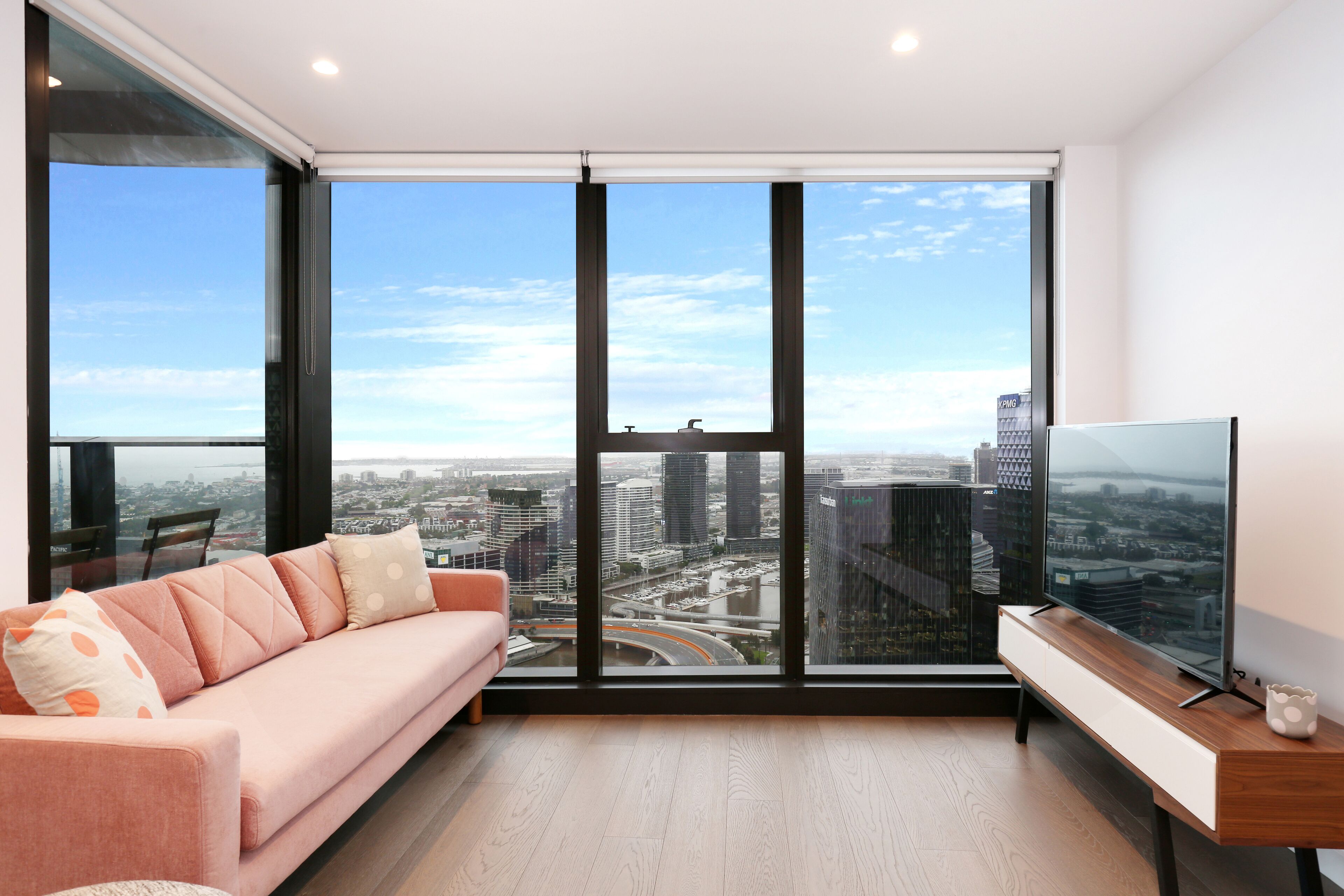 Orange Stay At Melbourne Quarter — image 9