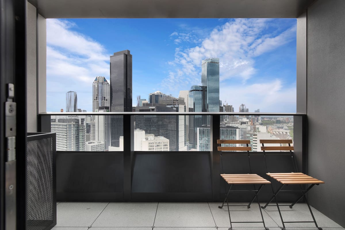 Two Bedroom Two Bathroom Apartment City View | Terrace/patio