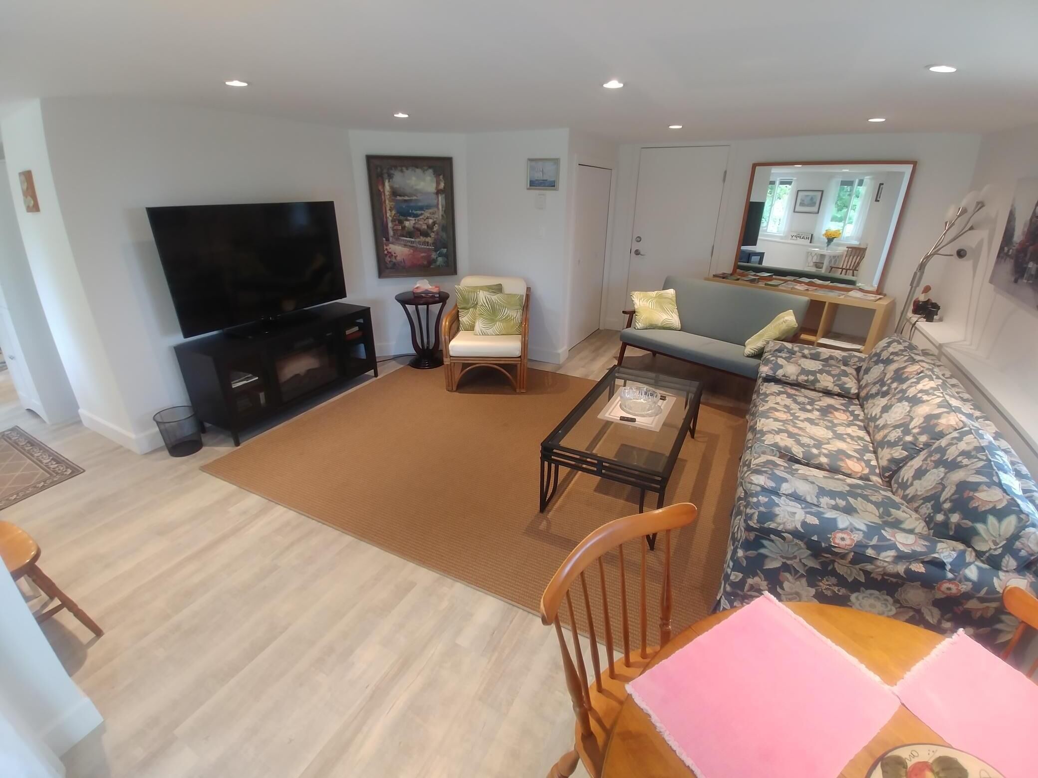 Dominion Brook Park Vacation Rental - Beautiful suite with garden / park views.