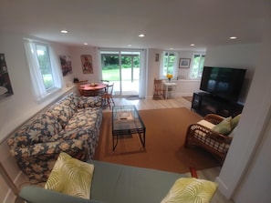 TV connectée, cheminée