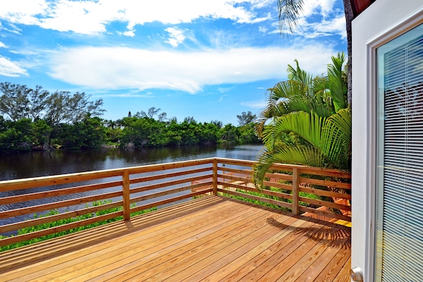 House, Lake View | Balcony
