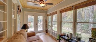 Ski & Hike! Creekside Cabin 7 Mi to Linville Falls