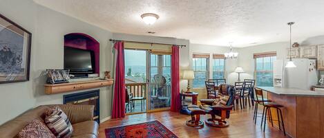 Fernseher, Kamin, Videospiele, DVD-Player