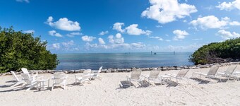 Anglers Reef Islamorada - 2:2.5, Boat Slip, Pool & Beach