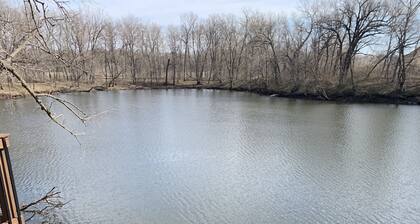 Cozy Chic Cabin on Private 10-acre Lake.