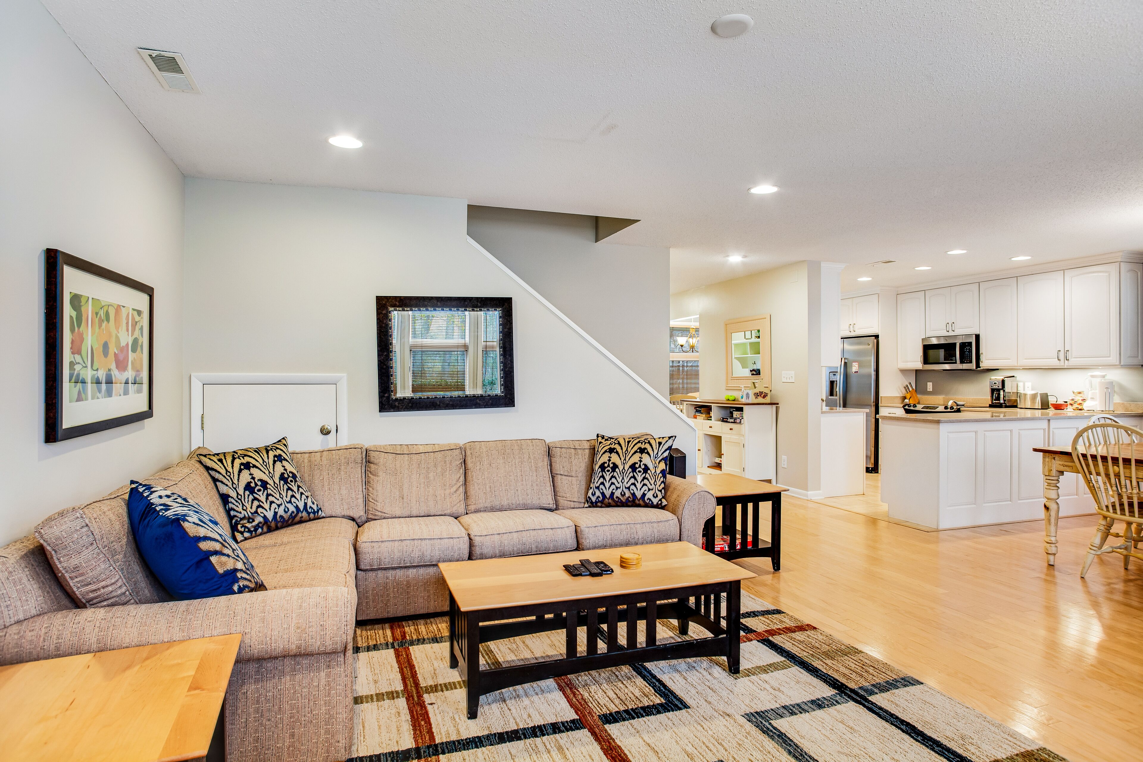 Sea Colony Tennis townhouse with board games, & tennis court