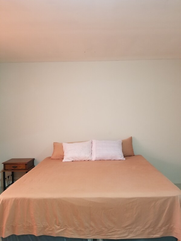 1 chambre, accès au Wi-Fi (inclus)