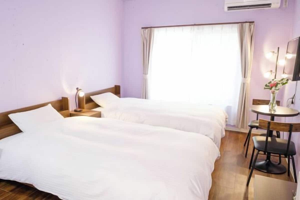 1 bilik tidur, meja, Wi-fi percuma, cadar katil
