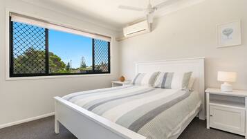 3 bedrooms, Internet, bed sheets