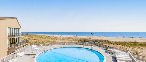 Piscine couverte, piscine chauffée