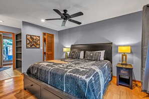 Unclassified image, 5 of 49, button