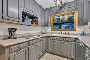 Unclassified image, 2 of 49, button