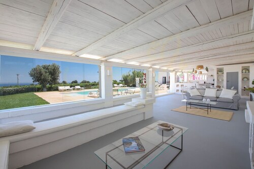 TD Trulli del Podere Trulli w/ Pool & Scenic View