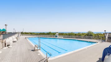 Indendørs pool, opvarmet pool