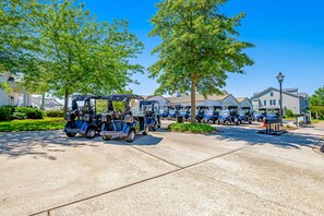Property grounds - Bear Trap Dunes townhouse w/ pool access, central AC, golf on-site, and more (Ocean View)