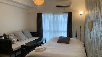 Apartment, Non Smoking | 1 bedroom, desk, blackout drapes, free WiFi