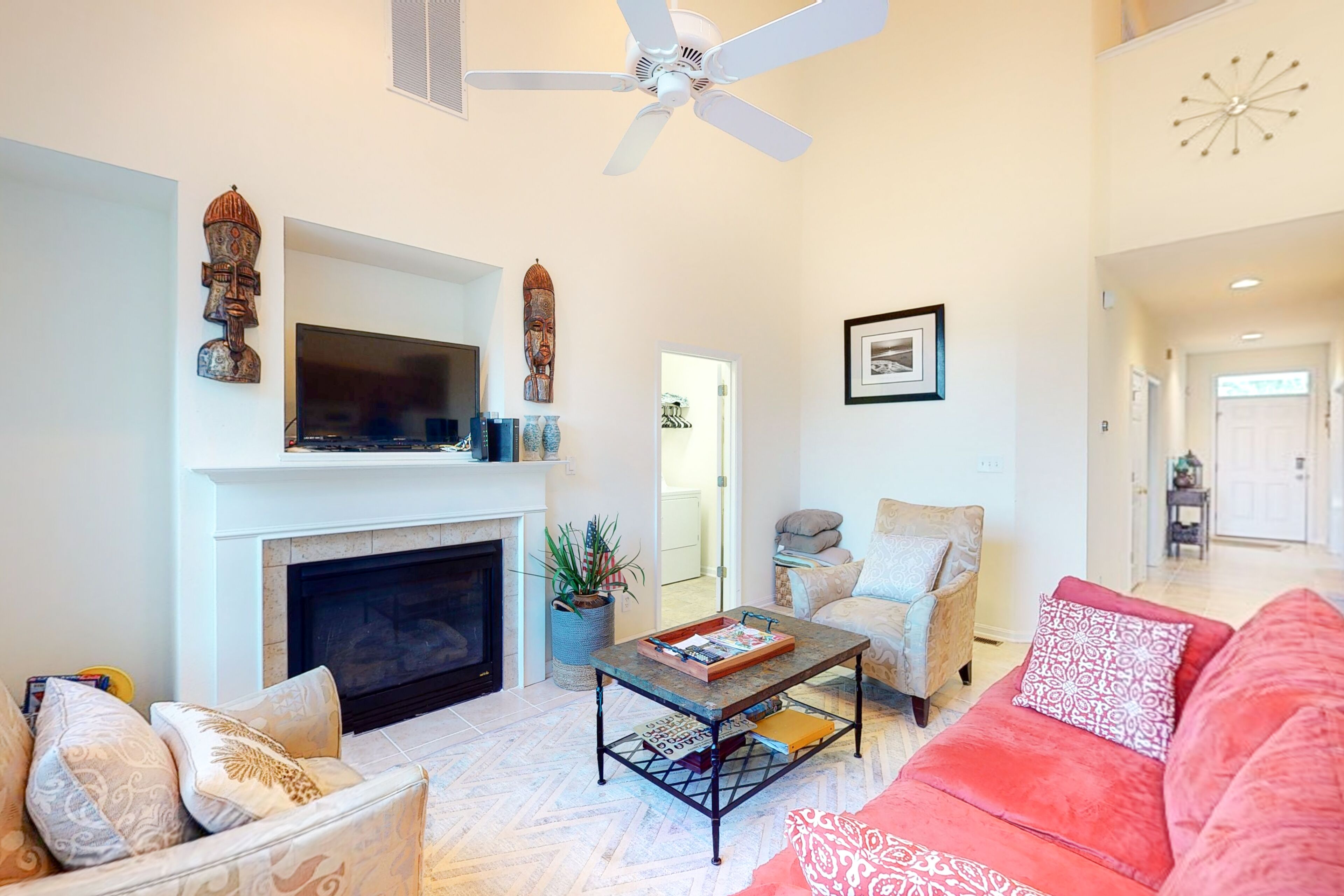 Bear Trap Dunes house w/ gym, tennis court, shared sauna, and free WiFi