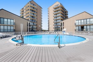Indoor pool, a heated pool - Sea Colony Ocean 2nd floor condo w/ pool, basketball court, and free WiFi (Bethany Beach)