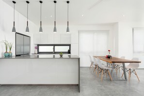 Luxury Villa | Private kitchen | Full-size fridge, microwave, oven, stovetop - Villa Palm Vista - Luxury, Private Pool Villa (Koh Samui)