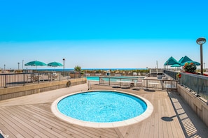 Sisäuima-allas, lämmitetty uima-allas