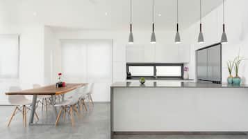 Villa Luxe | Restauration dans la chambre