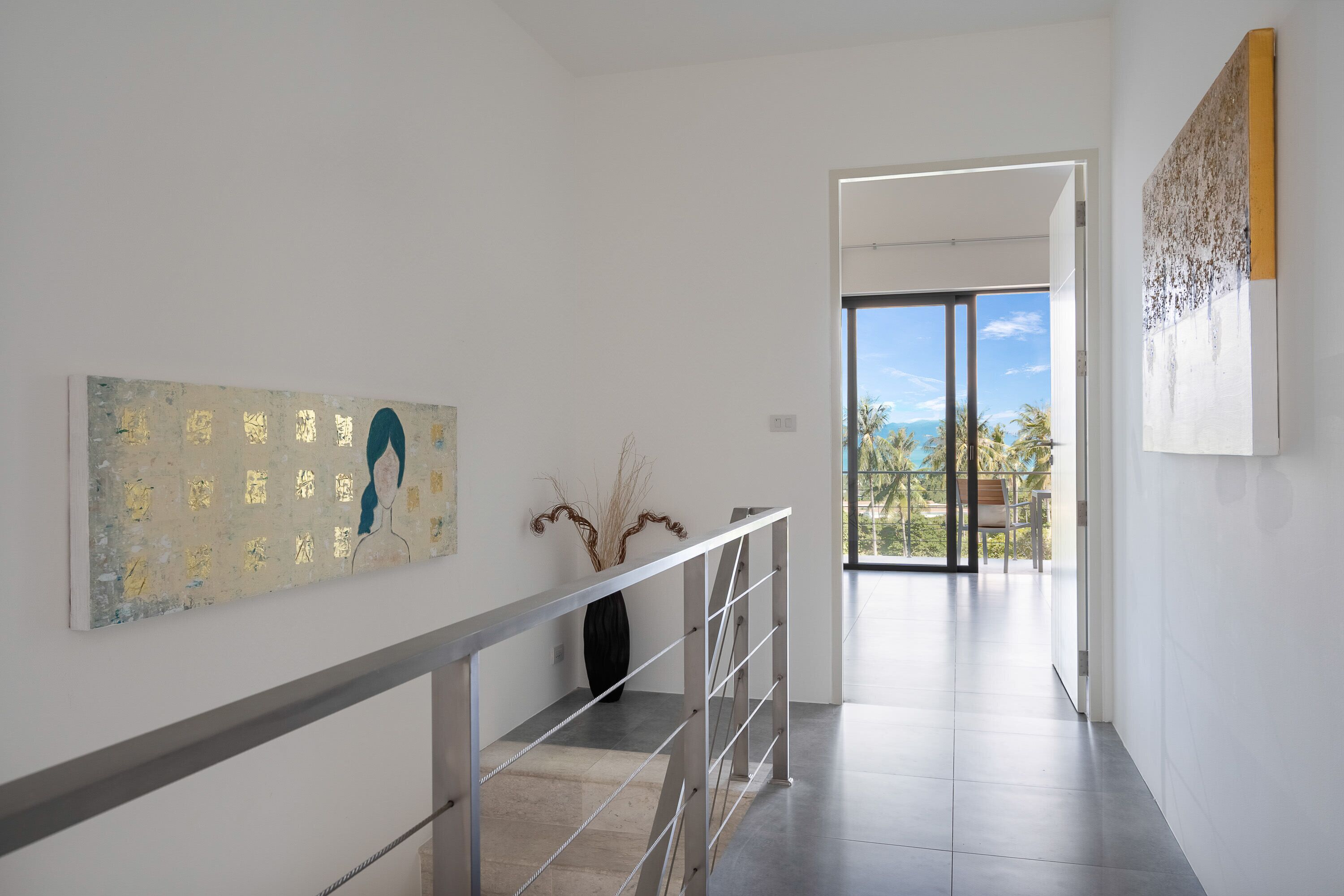 Luxury-Villa | Wohnbereich | 55-Zoll-Smart-TV mit Digitalempfang, Fernseher, Netflix