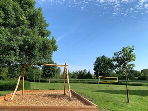 Children’s area - 2-room apartment 11 (AF) - Lancken-Granitz apartment complex (Lancken-Granitz)