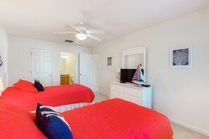 4 soverom, strykejern/-brett, wi-fi og sengetøy