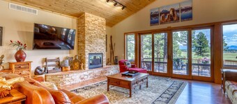 Wolf Creek Promo! Luxury Amenities, Mountain View Home, Close to Hot Spring & Wolf Creek