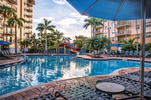 Luxury 2BR Wyndham Pompano Beach Gated Resort w/ Spa, Tennis, Golf, Heated Pools