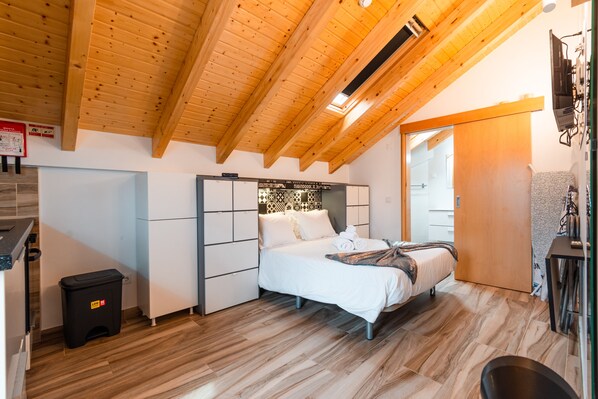 1 Schlafzimmer, Bügeleisen/Bügelbrett, Reisekinderbett, kostenloses WLAN