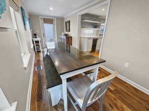 Dining - 'Homecoming Cottage' - Heated Pool, Bikes & Walk to Beach – Seagrove (Santa Rosa Beach)