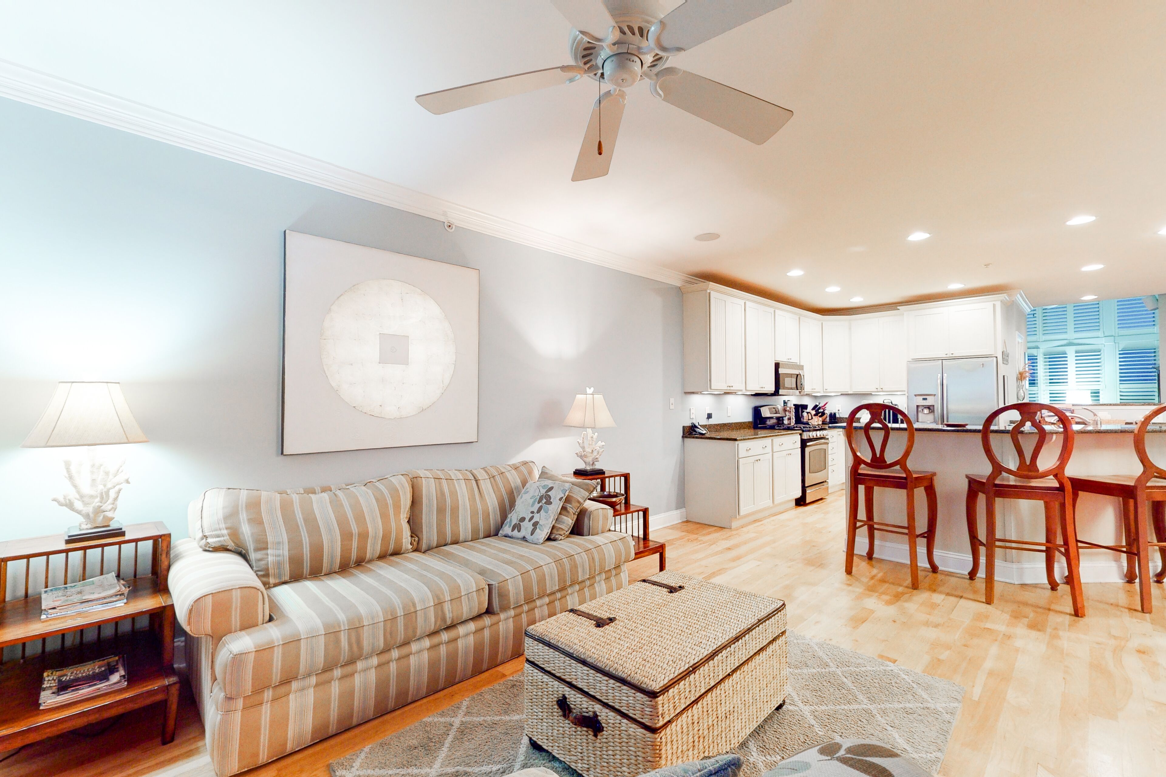 Dog-friendly townhome w/ elevator, outdoor shower, gas grill & shared pool/pier