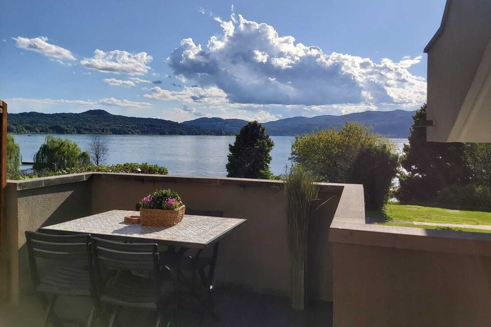 Bnbook - La Casa sul Lago Maggiore