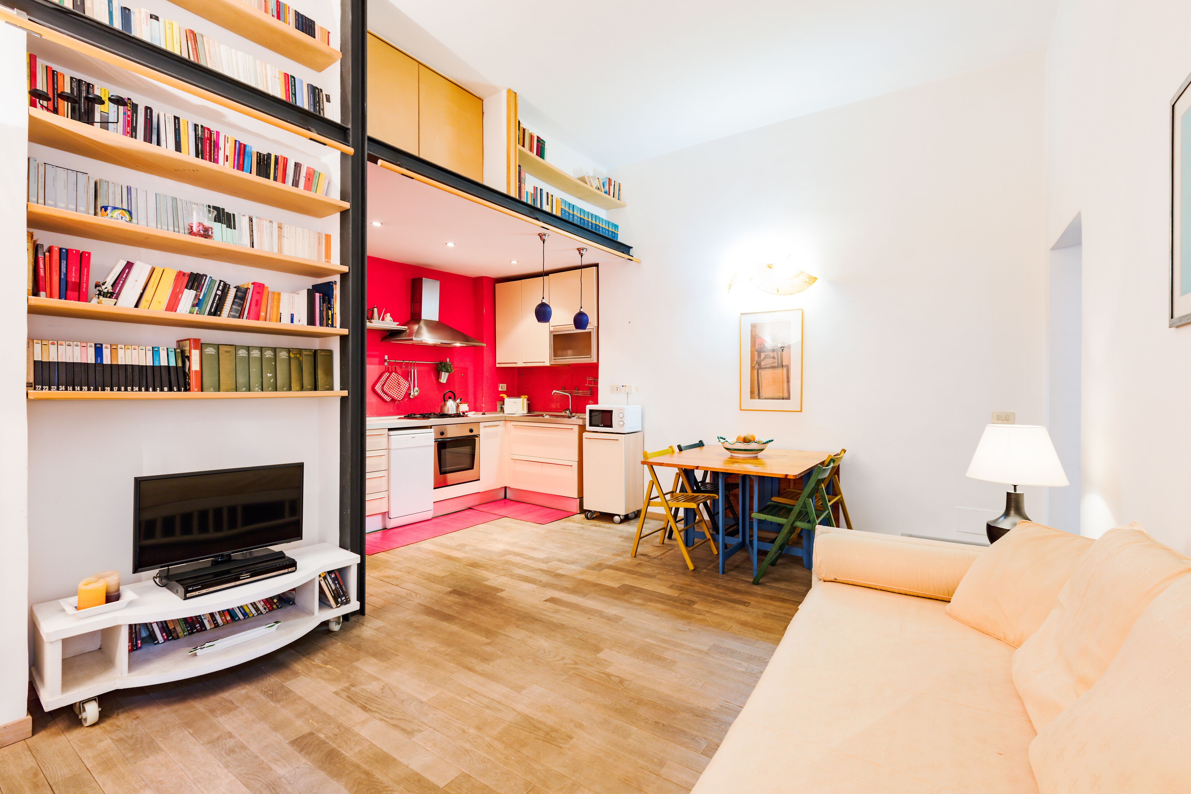 Cosy charming flat 10 minutes from Colosseum / up to 3