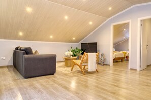 2 camere, ferro/asse da stiro, Wi-Fi gratuito, lenzuola