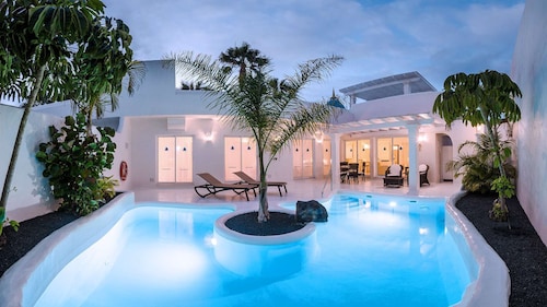 Royal Villa 2 people Alegria
