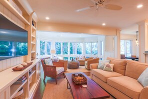 Luokittelematon kuva, 3 kautta 46, painike