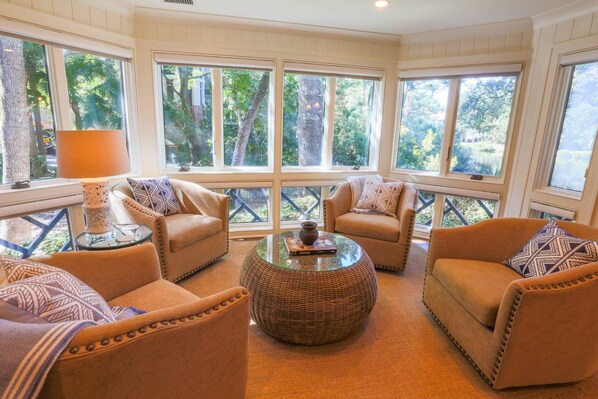 Luokittelematon kuva, 1 kautta 46, painike