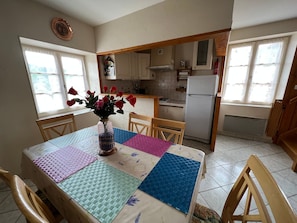 Dining - Spacious Split-Level Cottage with Terrace near Saint-Dié - Sleeps 5 (Taintrux)