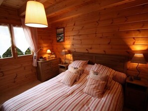 3 chambres, Wi-Fi gratuit, draps fournis