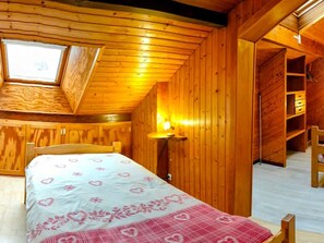 2 bedrooms, free WiFi