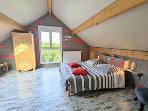 3 Schlafzimmer, kostenloses WLAN, Bettwäsche