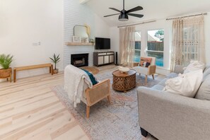 Älytelevisio, videopelejä, Netflix, Hulu