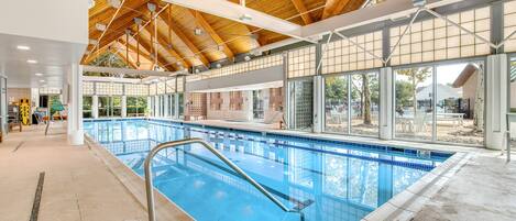 Innenpool, beheizter Pool