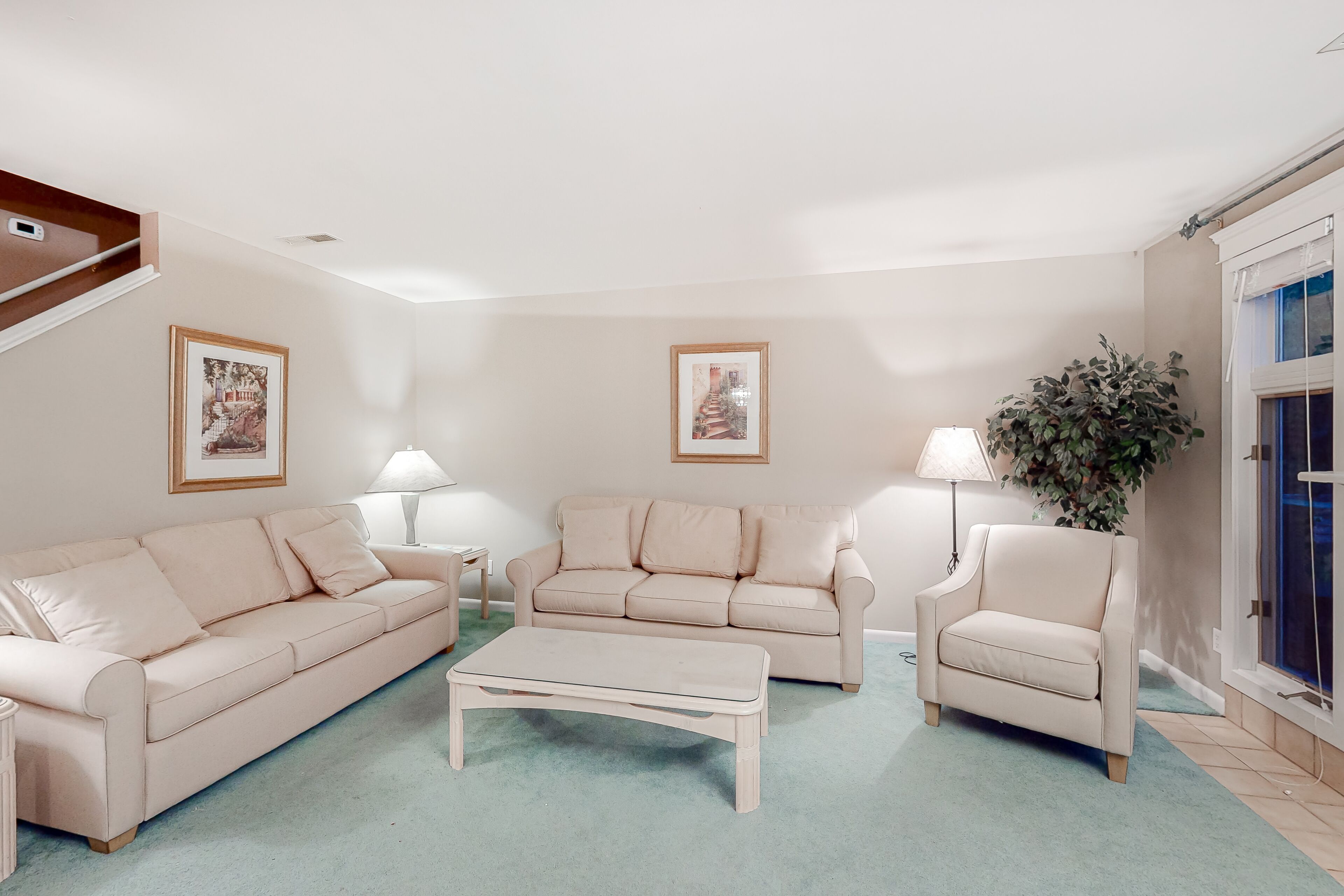 Sea Colony Tennis townhouse w/ gym, tennis court, free WiFi, and balcony