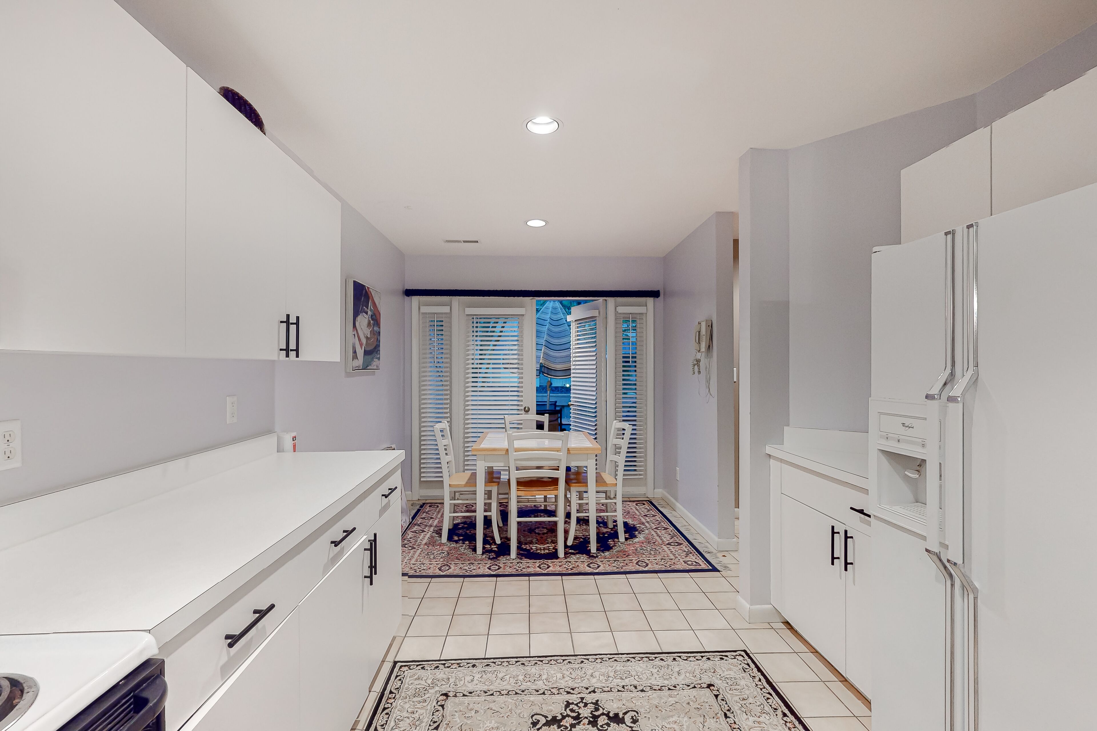 Sea Colony Tennis townhouse w/ gym, tennis court, free WiFi, and balcony