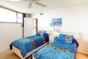 2 bedrooms, iron/ironing board, Internet, bed sheets