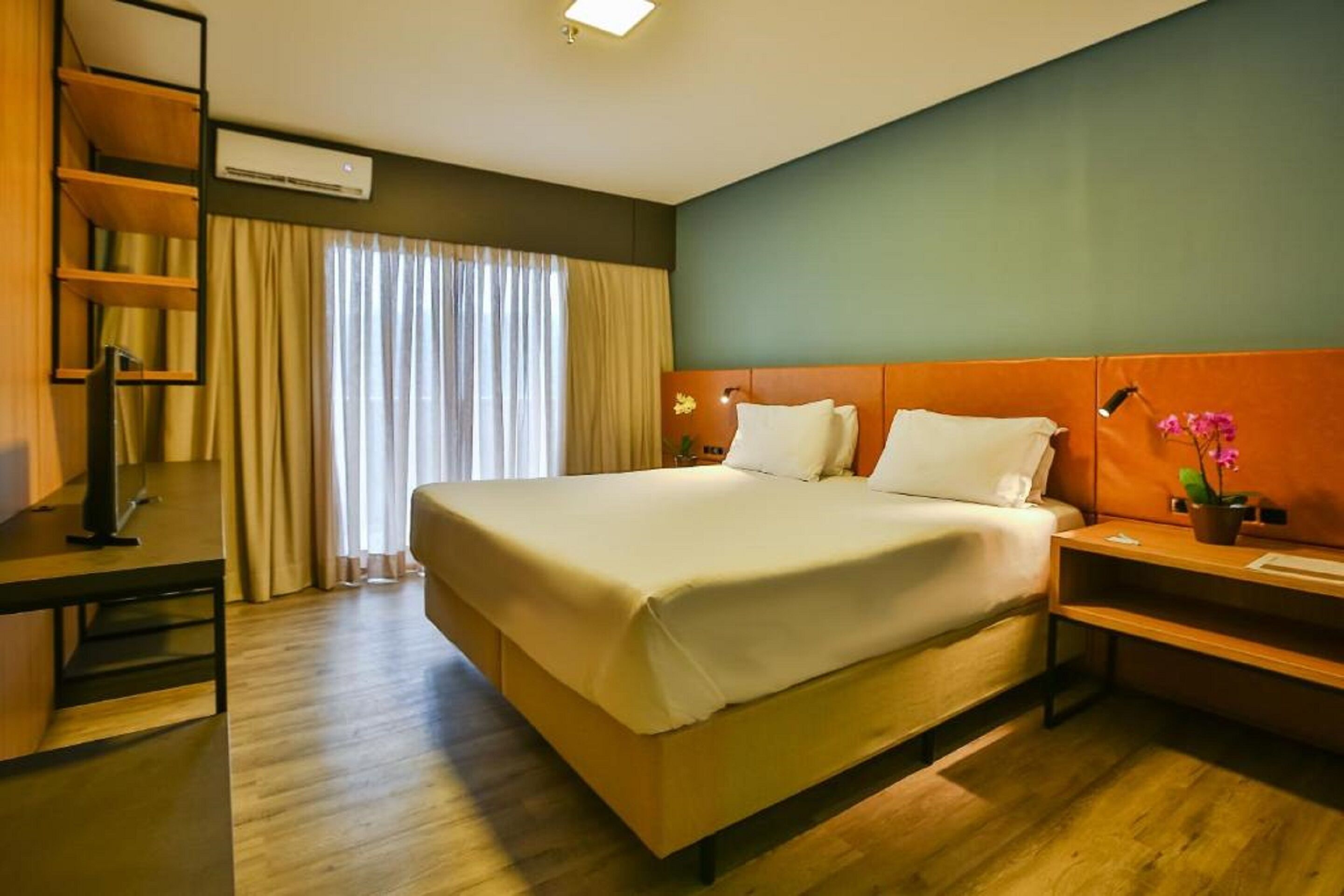 1 bedroom, minibar, soundproofing, iron/ironing board